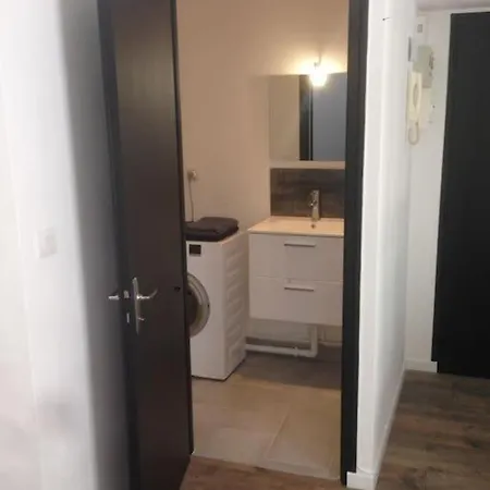 Appart Au Centre Ville Avec Parking Prive Et Wifi Auxerre Esterno foto